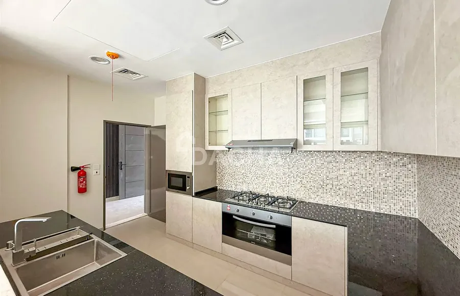 3 bedroom townhouse for sale - Dacha