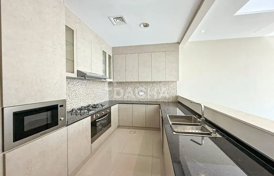 3 bedroom townhouse for sale - Dacha