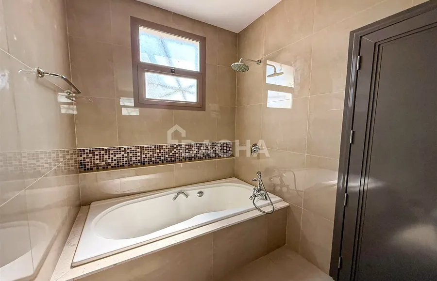 3 bedroom townhouse for sale - Dacha