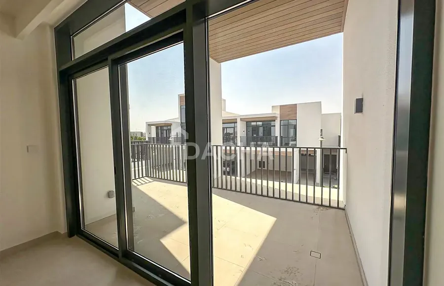 3 bedroom townhouse to rent - Dacha