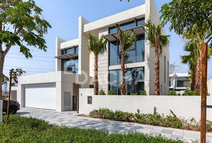 4 bedroom villa for sale banner - Dacha
