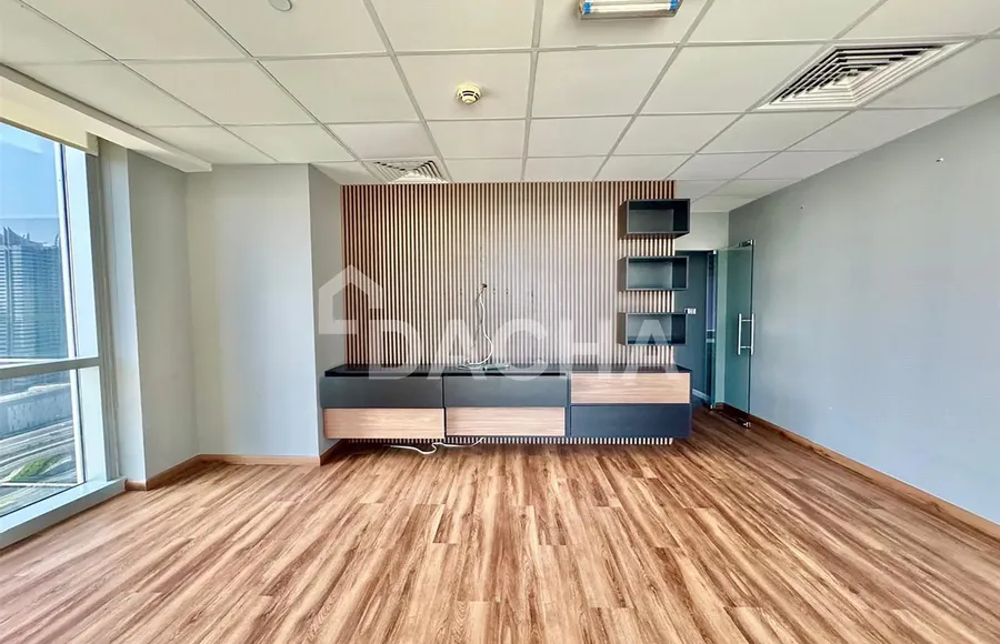 property to rent - Dacha