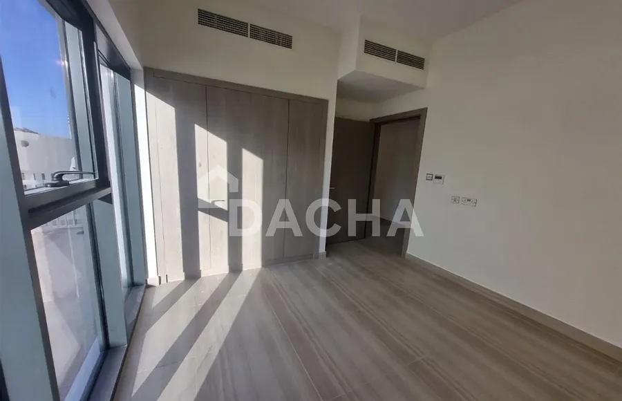 4 bedroom villa to rent - Dacha