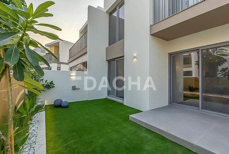 4 bedroom villa to rent banner - Dacha