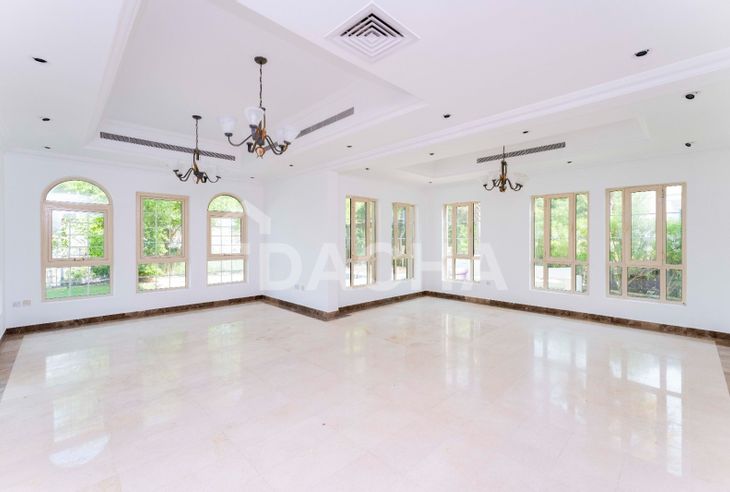 5 bedroom villa to rent banner - Dacha