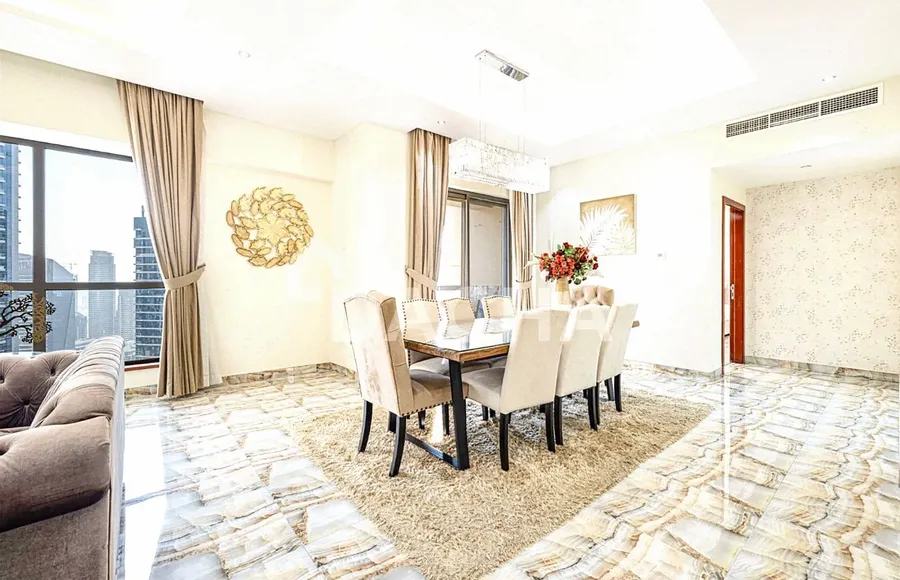 4 bedroom apartment for sale - Dacha