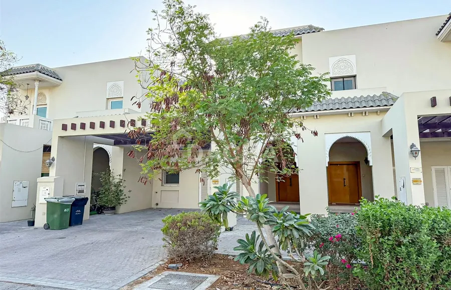 3 bedroom townhouse to rent - Dacha