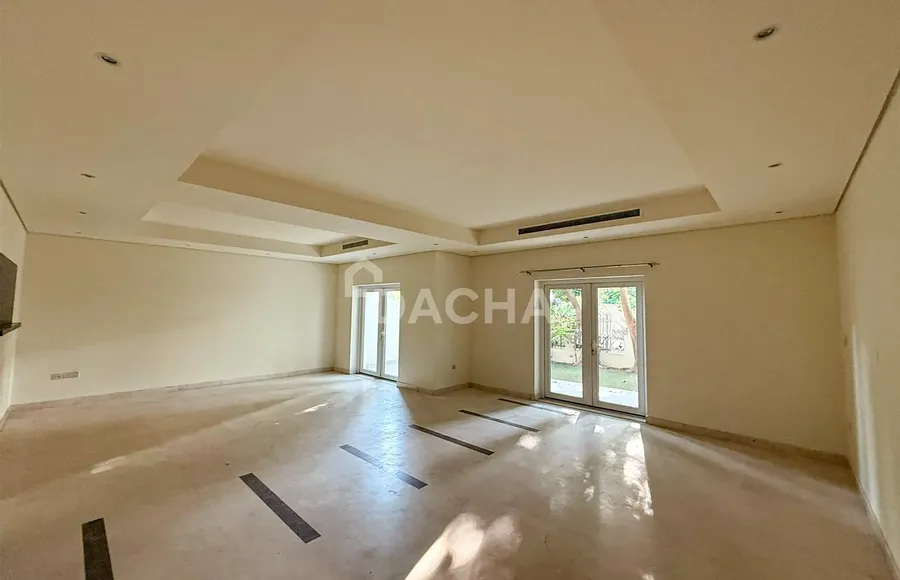 3 bedroom townhouse to rent - Dacha
