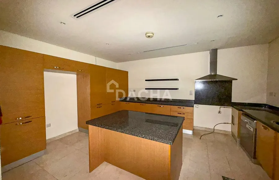3 bedroom townhouse to rent - Dacha
