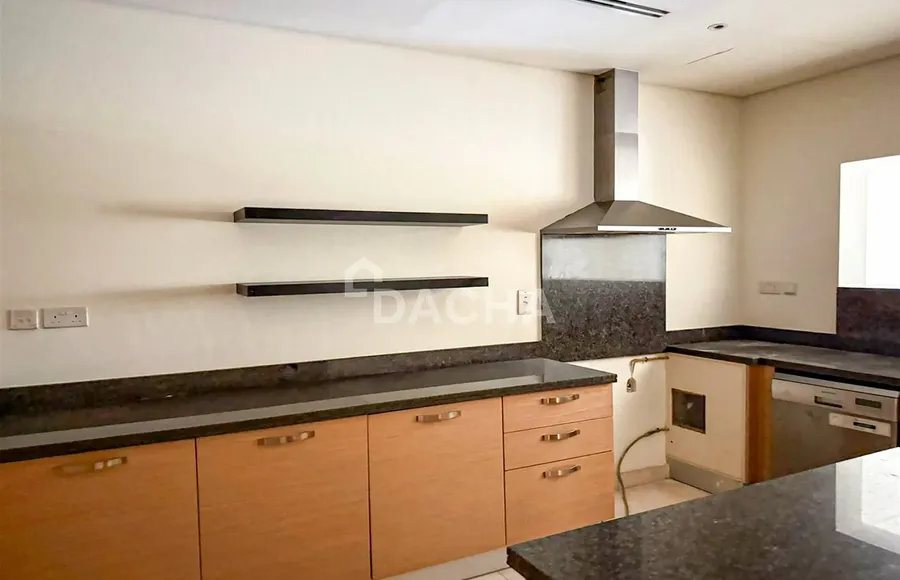 3 bedroom townhouse to rent - Dacha