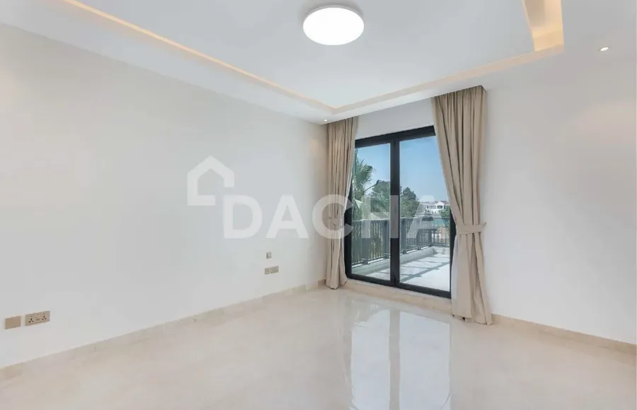 4 bedroom villa to rent - Dacha