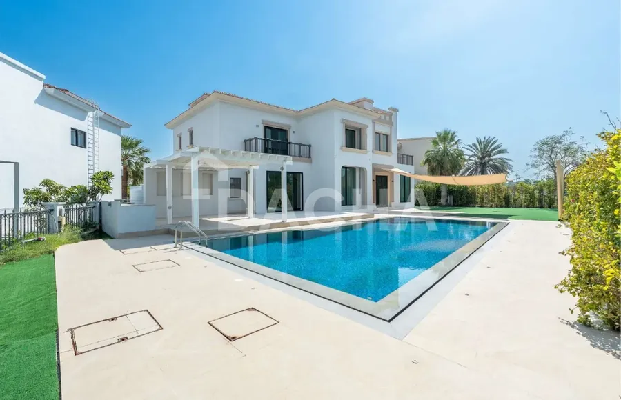 4 bedroom villa to rent - Dacha