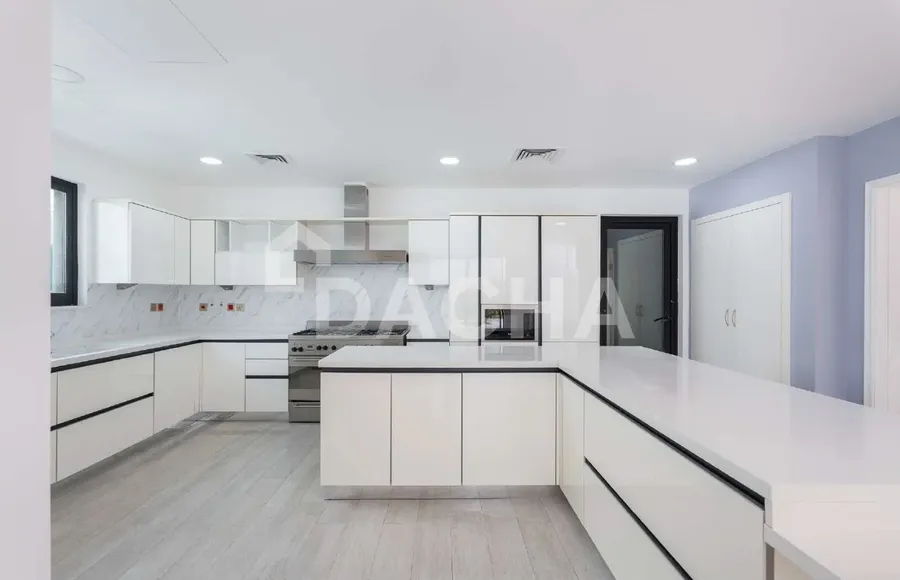 4 bedroom villa to rent - Dacha