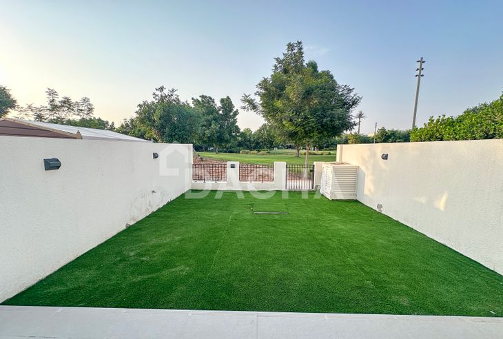 3 bedroom townhouse to rent banner - Dacha