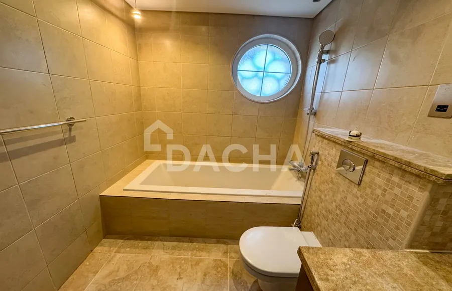 5 bedroom villa for sale - Dacha