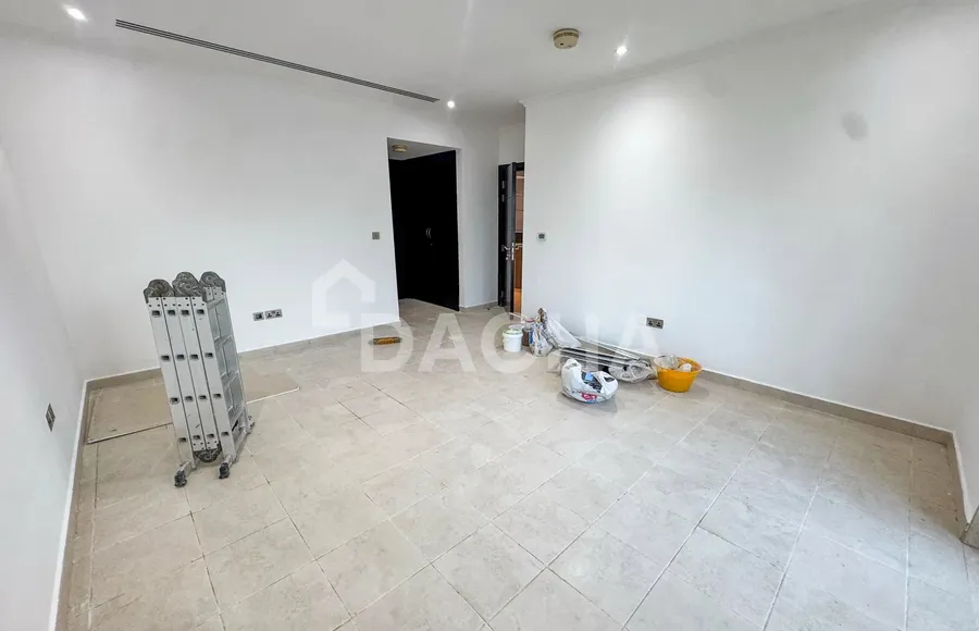 5 bedroom villa for sale - Dacha