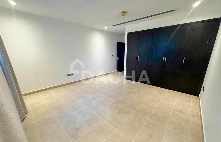 5 bedroom villa for sale - Dacha