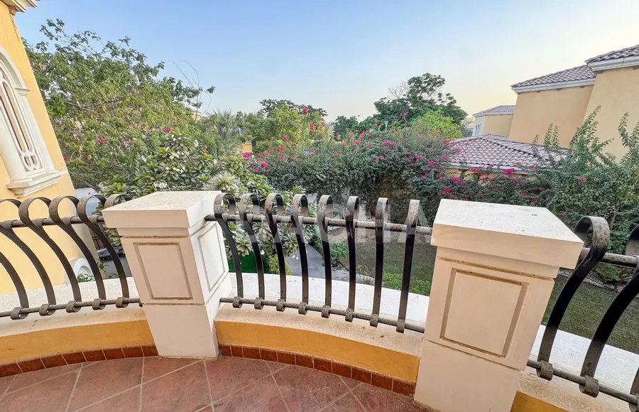 5 bedroom villa for sale - Dacha