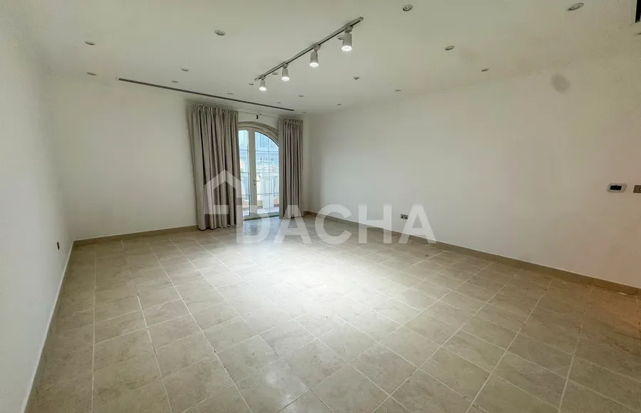 5 bedroom villa for sale - Dacha