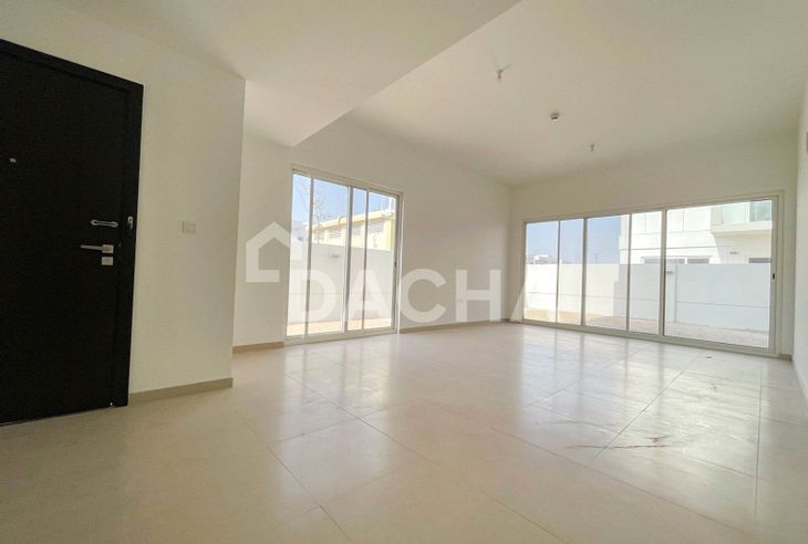 3 bedroom townhouse to rent banner - Dacha