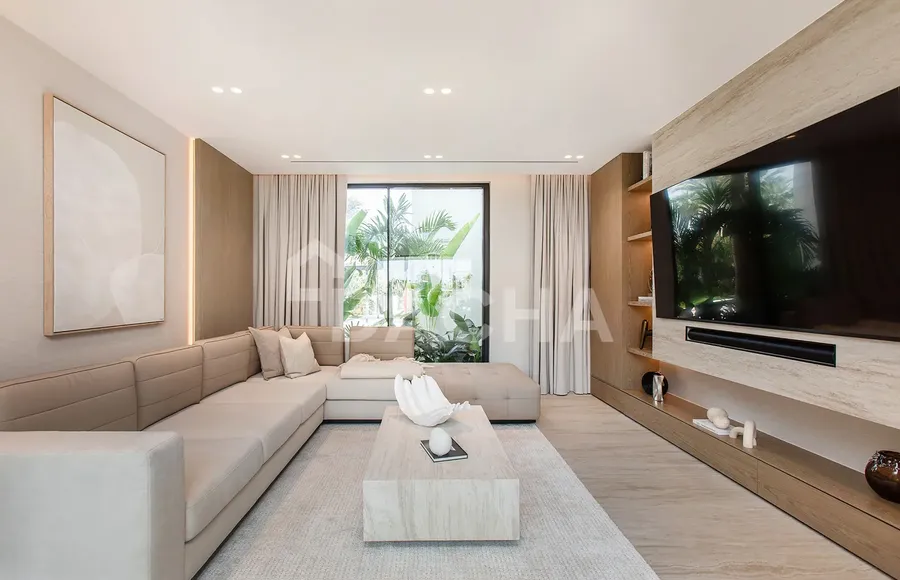 5 bedroom villa for sale - Dacha