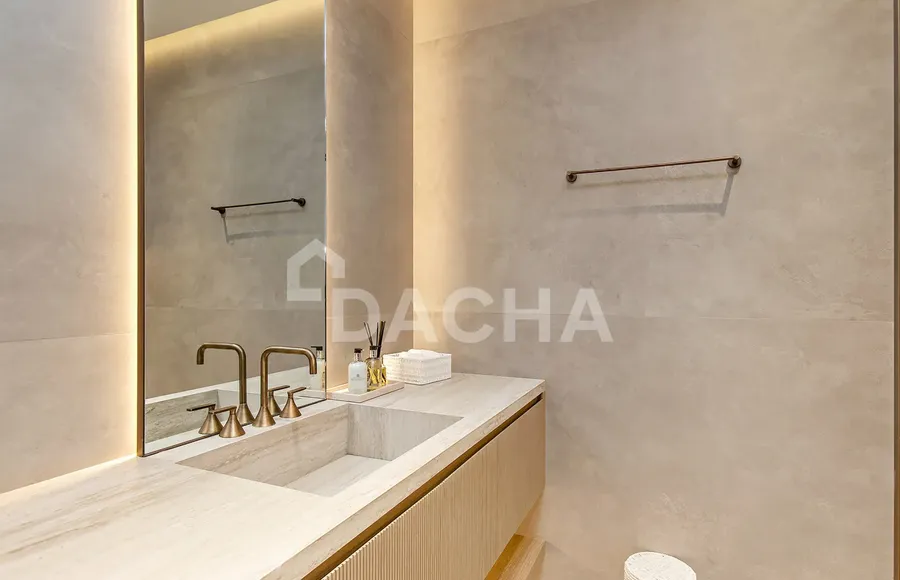 5 bedroom villa for sale - Dacha