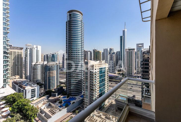 2 bedroom apartment for sale banner - Dacha