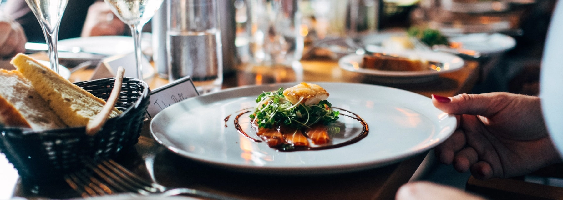 dubai restaurant - undefined