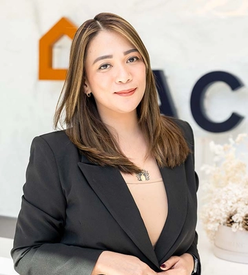 Loydee Valentin - Dacha - undefined