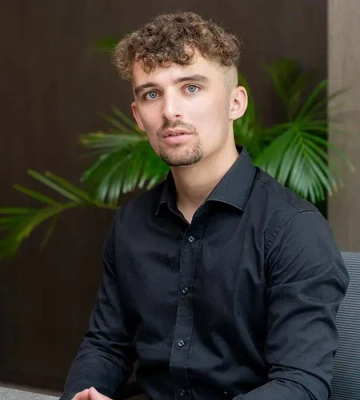 Matthew Bougourd - Dacha - undefined