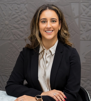 Shivani Symonds - Dacha - undefined