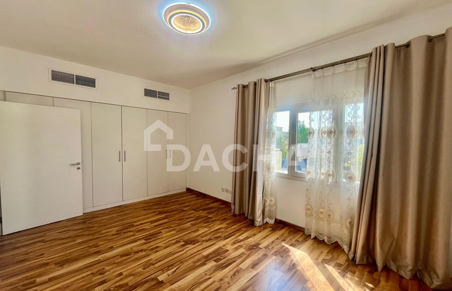 4 bedroom villa to rent - Dacha - undefined