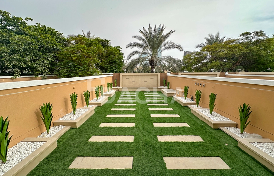 2 bedroom townhouse for sale - Dacha - undefined