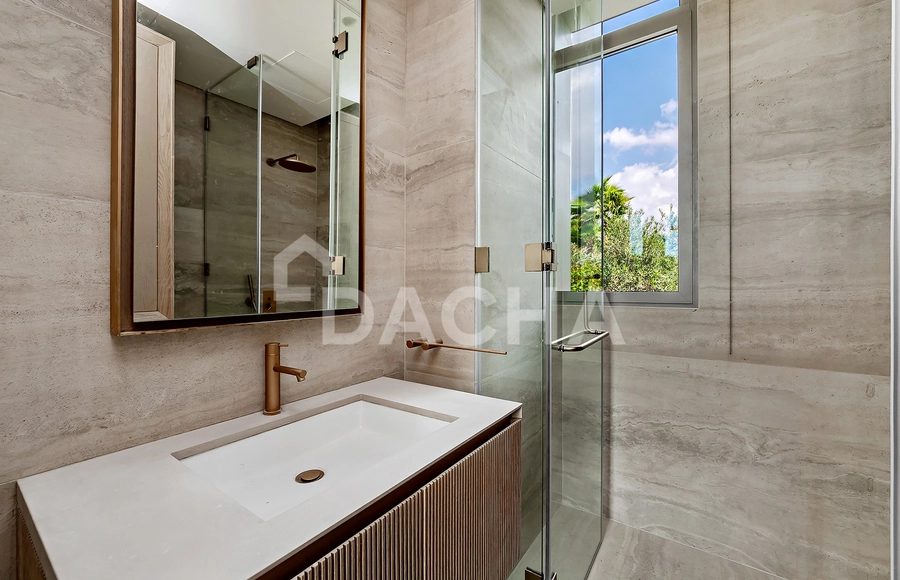 4 bedroom villa for sale - Dacha - undefined