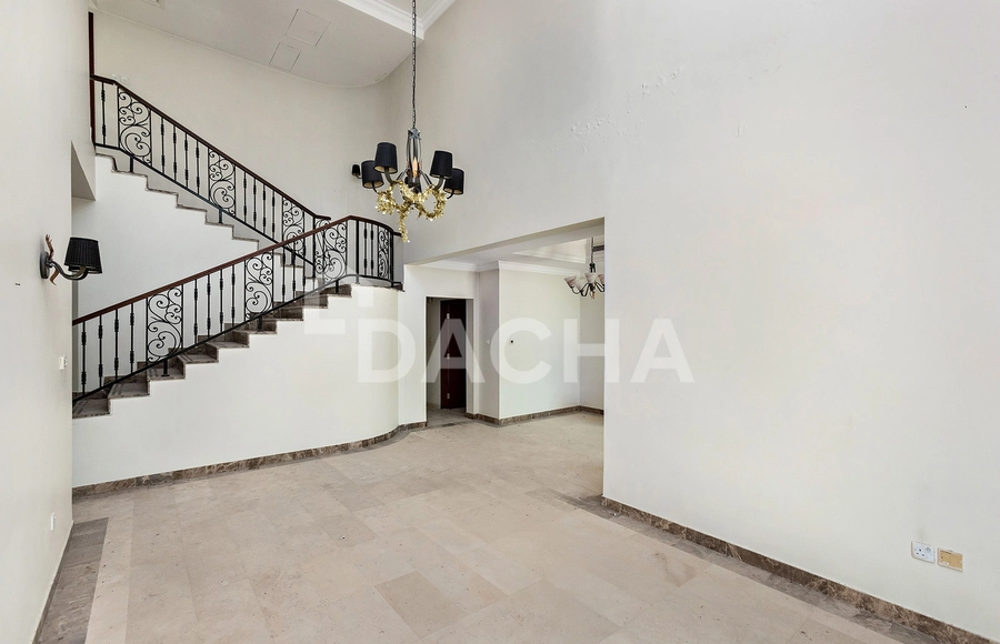 4 bedroom villa for sale - Dacha - undefined