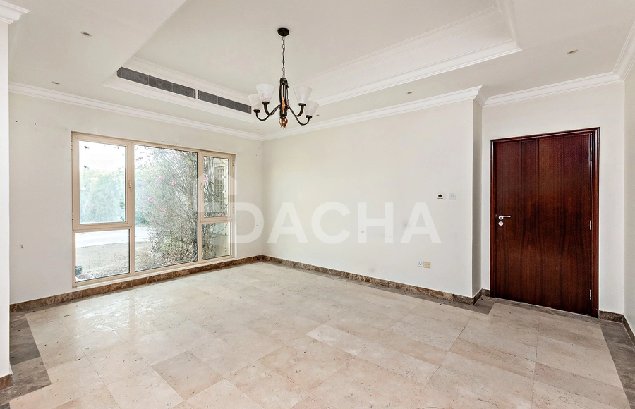 4 bedroom villa for sale - Dacha - undefined