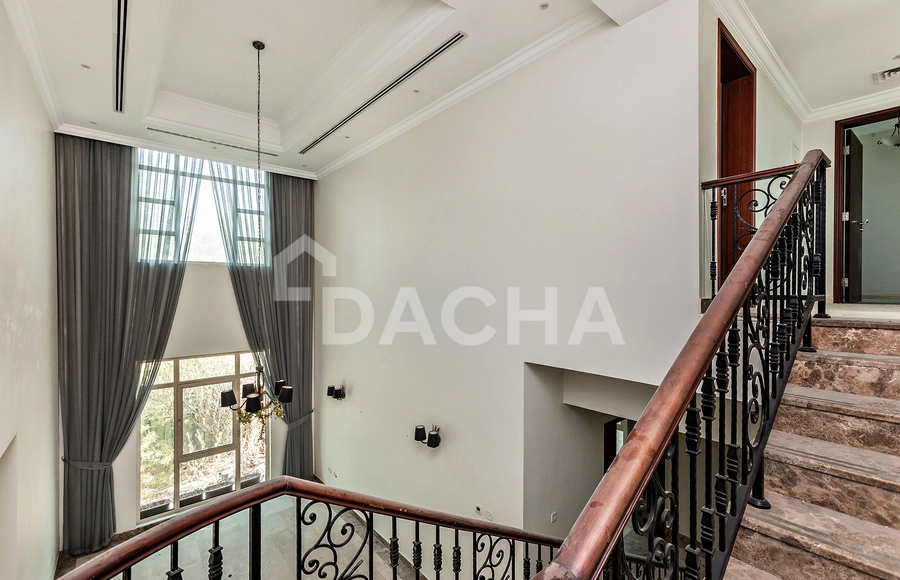 4 bedroom villa for sale - Dacha - undefined
