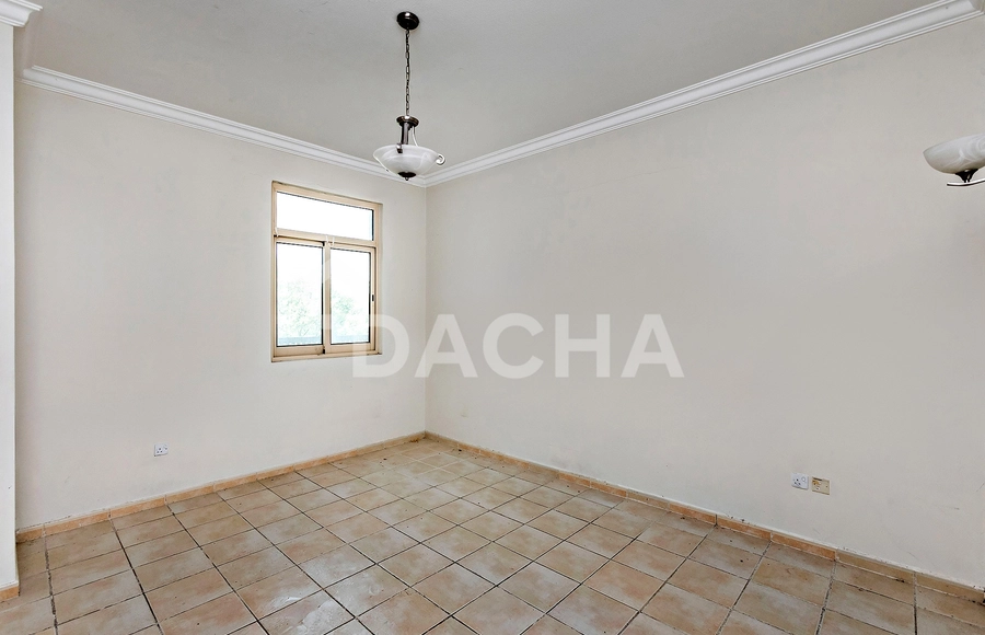 4 bedroom villa for sale - Dacha - undefined