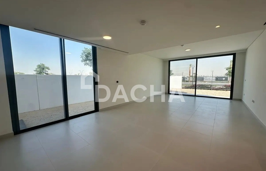 3 bedroom villa for sale - Dacha - undefined